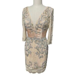 Sherri Hill Nude Lace Plunge Neckline Embellished Silver Sequin Dress Size 8
